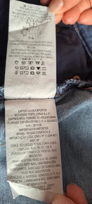 Vaqueros CH Carolina Herrera Talla 36