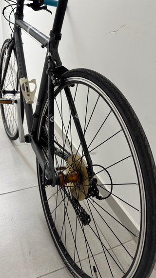 Bicicleta BTWIN ciudad y carretera