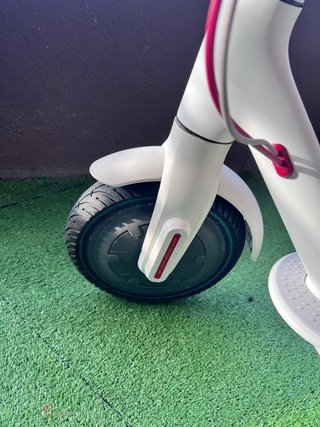 Patinete Eléctrico Xiaomi Mi M365