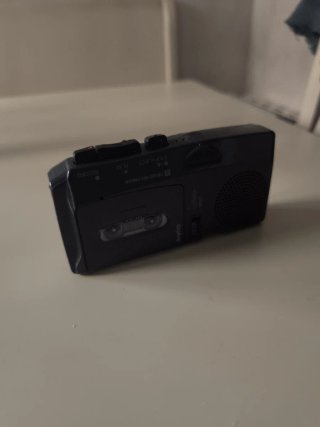 Grabadora Sanyo Microcassette Negra
