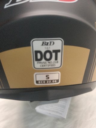 Casco Moto BLD Negro y Dorado