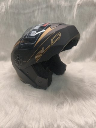 Casco Moto BLD Negro y Dorado