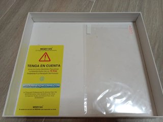 Tablet per bambini viola con custodia protettiva