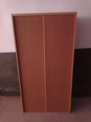 Vitrina madera 2 puertas cristal