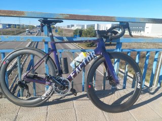Bicicletta da strada Factor Ostro VAM 2
