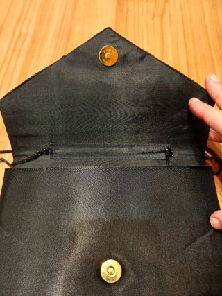 Bolso de fiesta satén negro