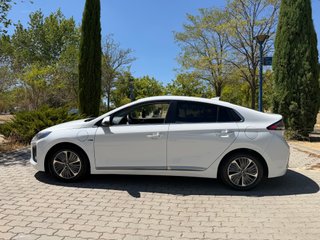 Hyundai IONIQ 1.6 GDI PHEV Tecno DCT