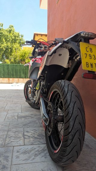 Fantic 49cc Supermoto Roja y Blanca