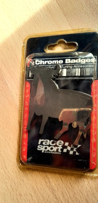 Emblema Cromado Toro Lidia Race Sport