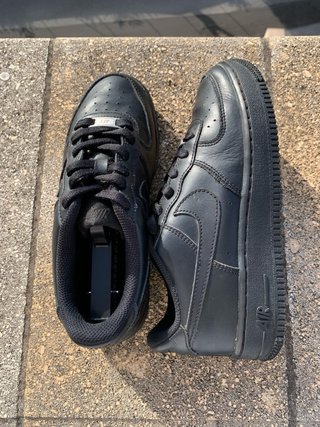 Nike Air Force 1 nere