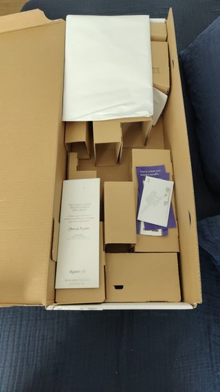 Caja Original Aspiradora Dyson V8 Advanced