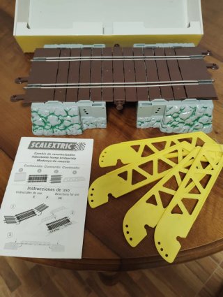 CAMBIO DE RASANTE/BADEN SCALEXTRIC TECNITOYS NUEVO