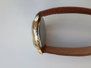 Tissot Cuarzo Esfera Blanca Correa Marrón
