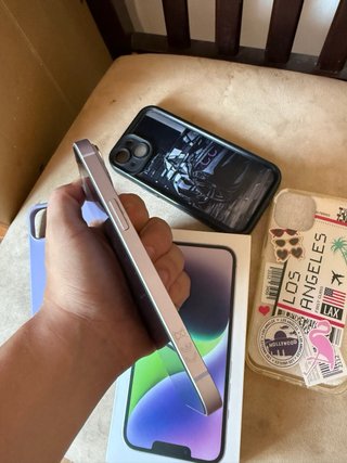 iPhone 14 Morado
