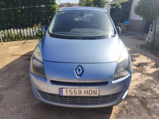 Renault Scenic 2011