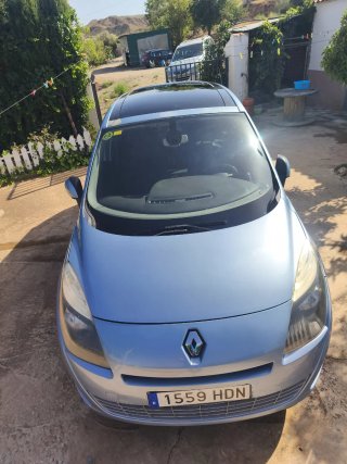 Renault Scenic 2011