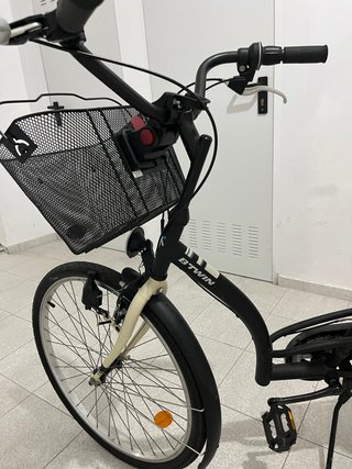 Bicicleta Paseo BTWIN Negra