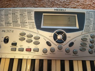 Teclado Medeli MC 37A
