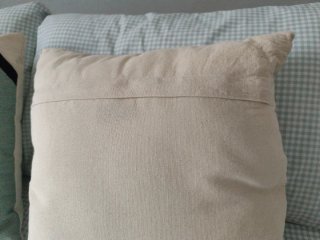 2 Cojines Decorativos Beige y Verde