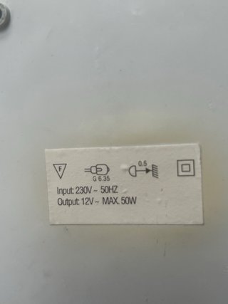 Lámpara de mesa moderna blanca