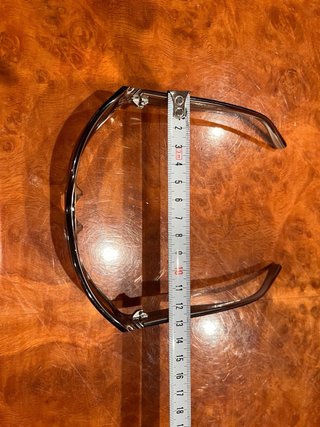 Gafas de sol marrones