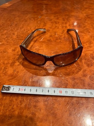 Gafas de sol marrones