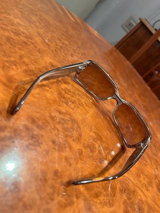 Gafas de sol marrones