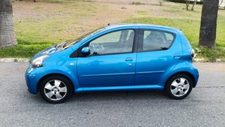 Toyota Aygo 1.0 VVT-i Blue