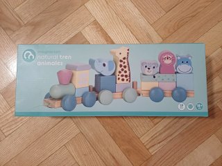 Tren de madera con animales (Imaginarium)