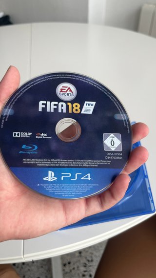 FIFA 18 (PS4) - PERFECTO