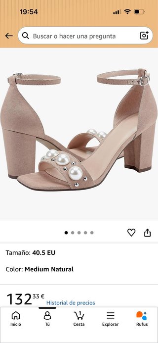 Sandalias Unisa Beige con perlas blancas.