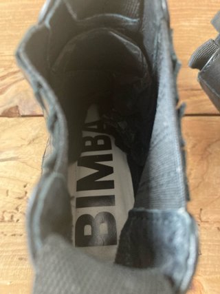 Botines piel Bimba y Lola negros