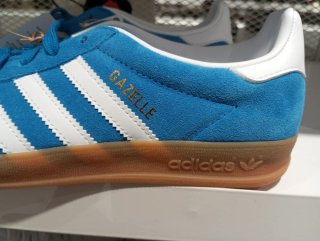 ADIDAS GAZELLE 38.5 INDOOR[BlueBird] NewWithTags!