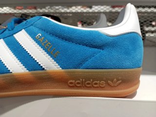 ADIDAS GAZELLE 38.5 INDOOR[BlueBird] NewWithTags!