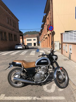 Suzuki TU 250 Naked Marrón/Plata