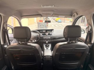 Renault Scenic 2012