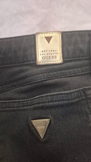 Pantalón vaquero Guess negro