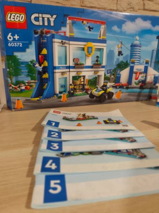 LEGO City Academia de Policía 60372