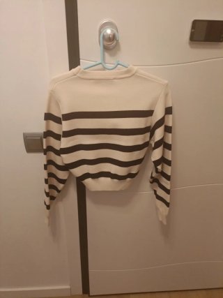 Jersey de rayas beige y negro