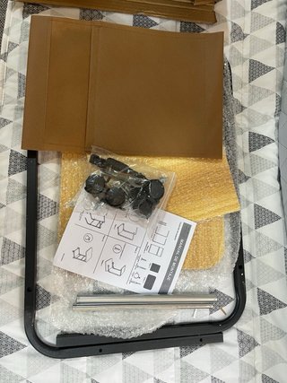 Mesa auxiliar C madera con ruedas | NUEVA