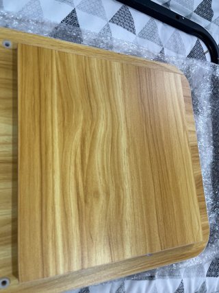 Mesa auxiliar C madera con ruedas | NUEVA