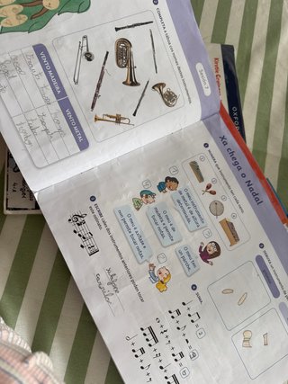 CADERNO MUSICA NOVO TIROLIRO 4 PRIMARIA CONSTRU...