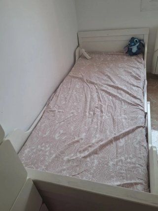 Cama infantil blanca Sundvik IKEA