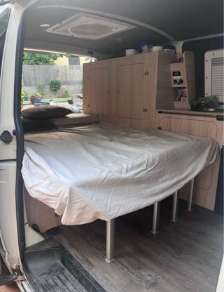 Volkswagen Transporter T5 (Camperizada)