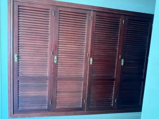 Armario empotrado de madera