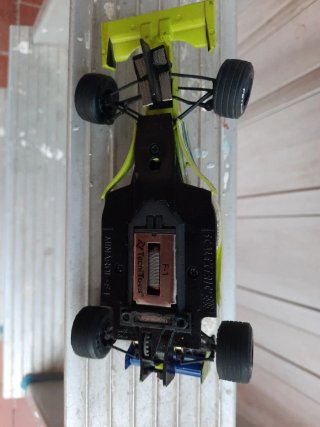 FORMULA 1 MINARDI NUEVO UTILIZADO DOS VECES.