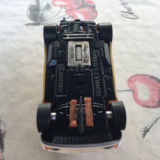 Scalextric Renault 5 Turbo Rally Costa Brava