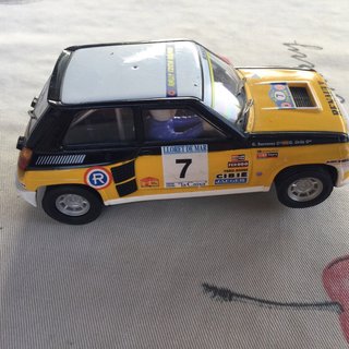 Scalextric Renault 5 Turbo Rally Costa Brava