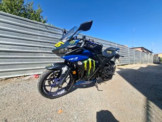 Yamaha YZF R3 2015 Sportbike