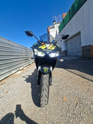 Yamaha YZF R3 2015 Sportbike